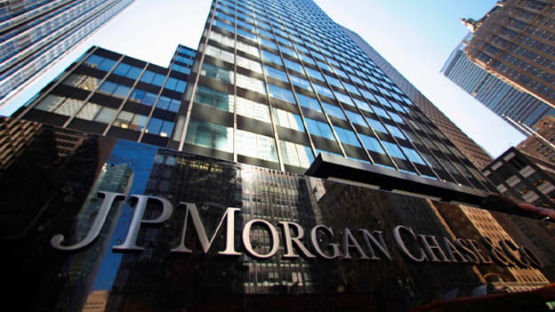 JPMorgan to reimburse staff forced into quarantine