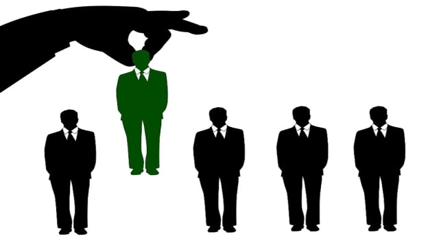 Fortune 500 companies, startups hiring up three times Fortune 500 companies, startups hiring up three times