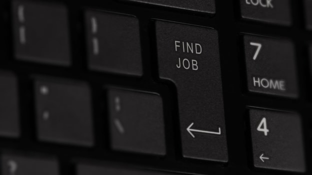 Indians surpass US job seekers for Canadian job postings: Indeed Indians surpass US job seekers for Canadian job postings: Indeed