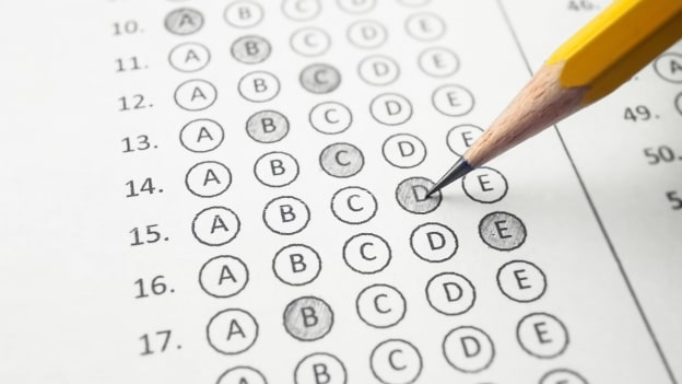 Should you give skills tests before conducting interviews? Should you give skills tests before conducting interviews?