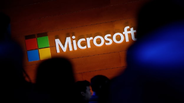 Microsoft plans to lay off nearly 1,000 workers over weaker sales
