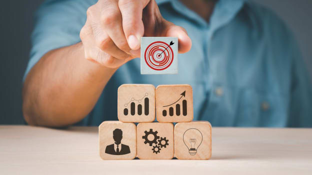 5 ways you can apply marketing to HR management 5 ways you can apply marketing to HR management