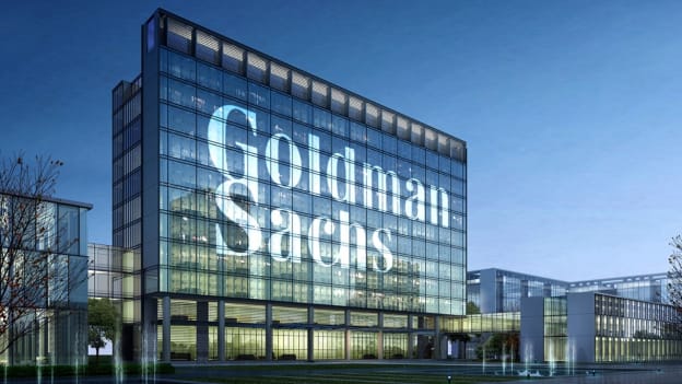 Goldman Sachs to cut hundreds of consumer banking staff