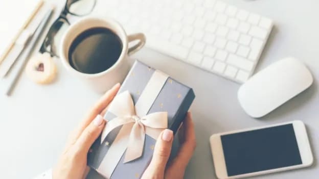 Flexibility to security: 5 Christmas gifts your employees actually want