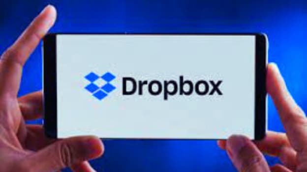 Dropbox to lay off hundreds, prioritise AI development