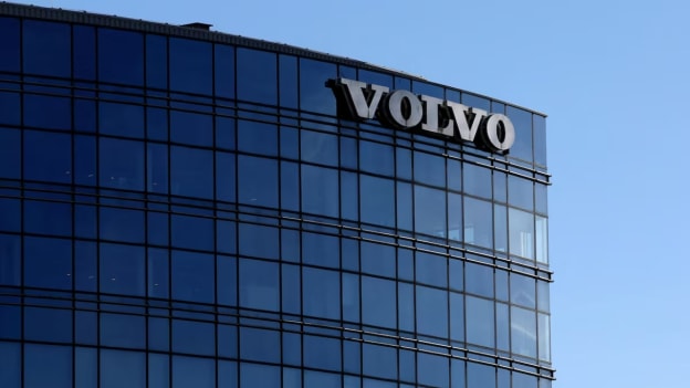 Volvo’s $1.9B shake-up: HR and R&D jobs wiped out in layoffs Volvo’s $1.9B shake-up: HR and R&D jobs wiped out in layoffs
