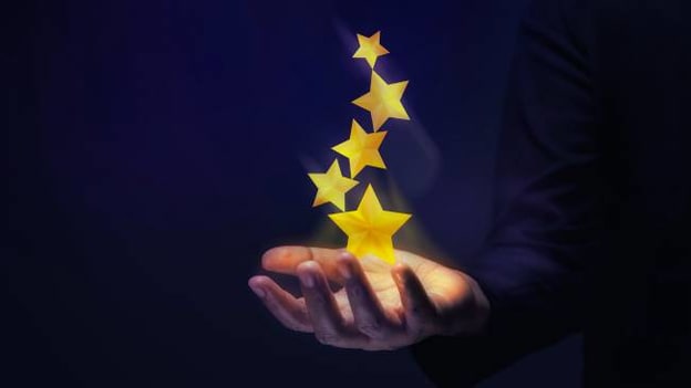 Reimagining employee recognition - How AI is changing the rules in 2025 Reimagining employee recognition - How AI is changing the rules in 2025