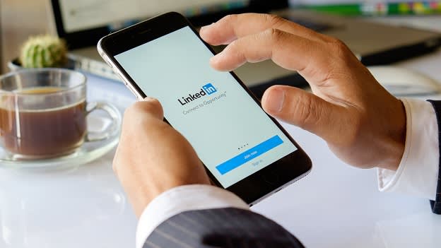 LinkedIn shares tips to perfect your professional profile