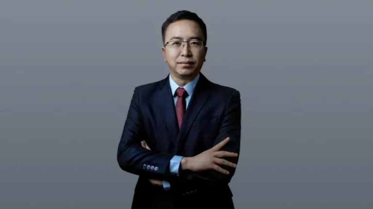 Honor CEO George Zhao resigns, citing health concerns