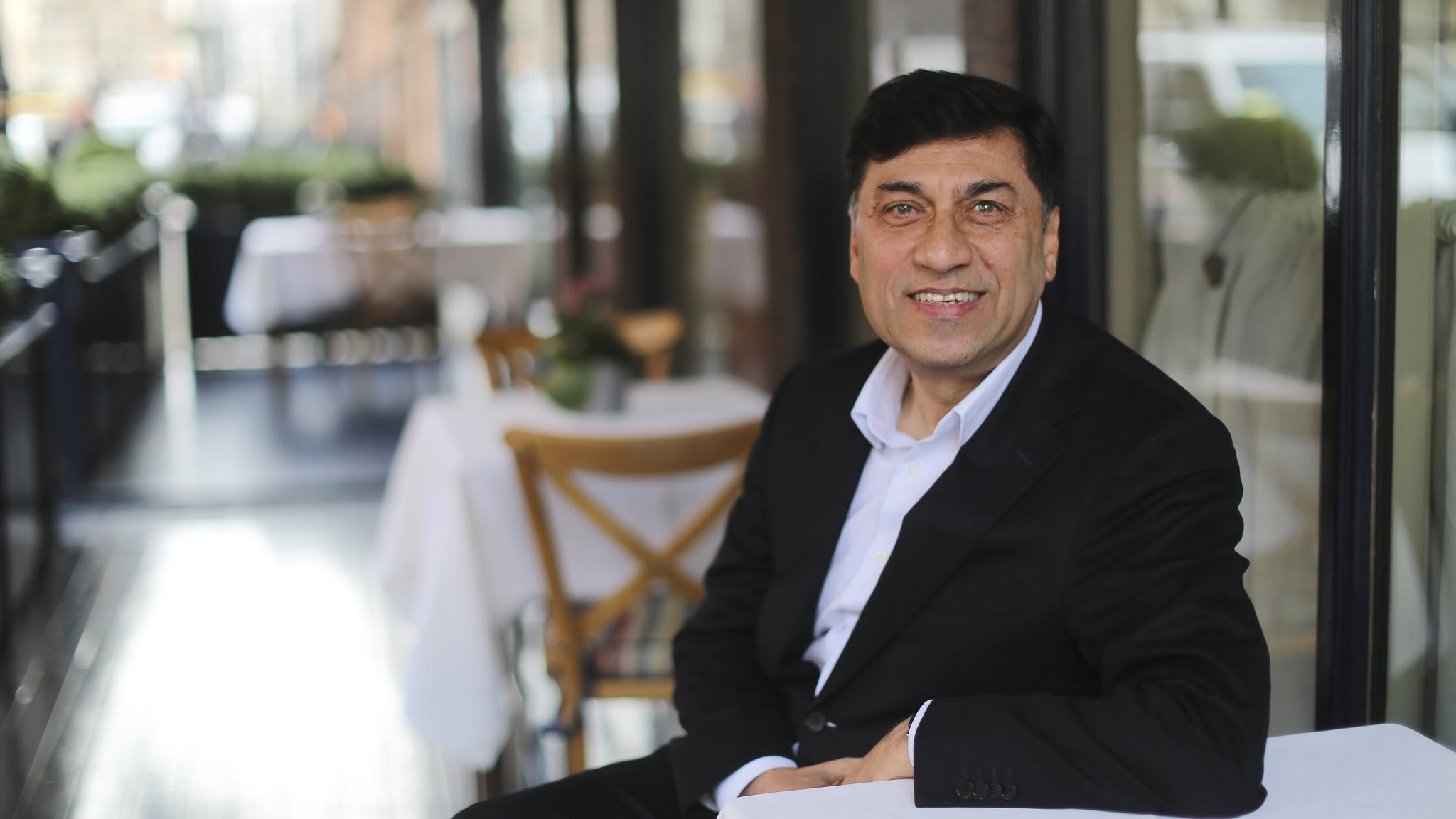 News Reckitt Benckiser's CEO Rakesh Kapoor to retire by end of 2019