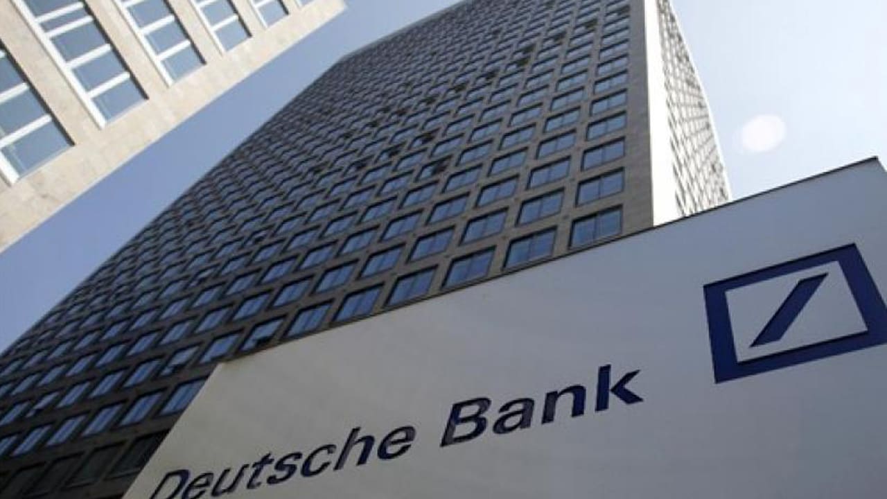 Deutsche Bank to let go dozens of traders & salespeople