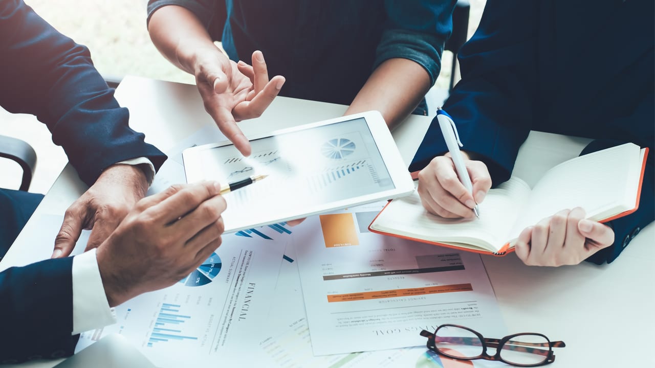Blog: Top 7 skills that can help you make a great career in consulting —  People Matters