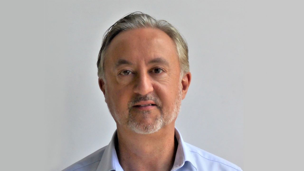 Brian Mangano replaces Pippa Leary as CEO of Swift Media; company's shift towards WA cited
