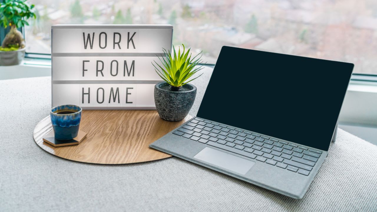 News: More professionals interested in companies that offer work-from-home  indefinitely — People Matters