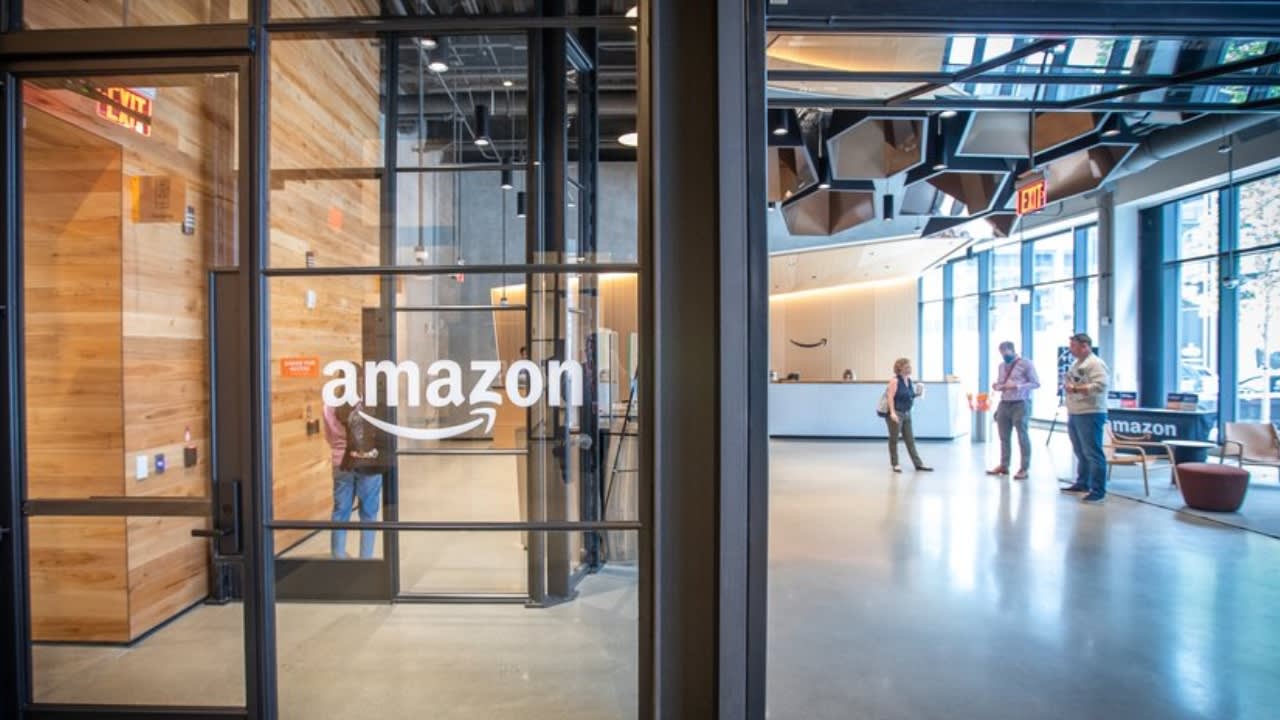 Amazon's five-day office mandate faces significant pushback from employees, reveals poll