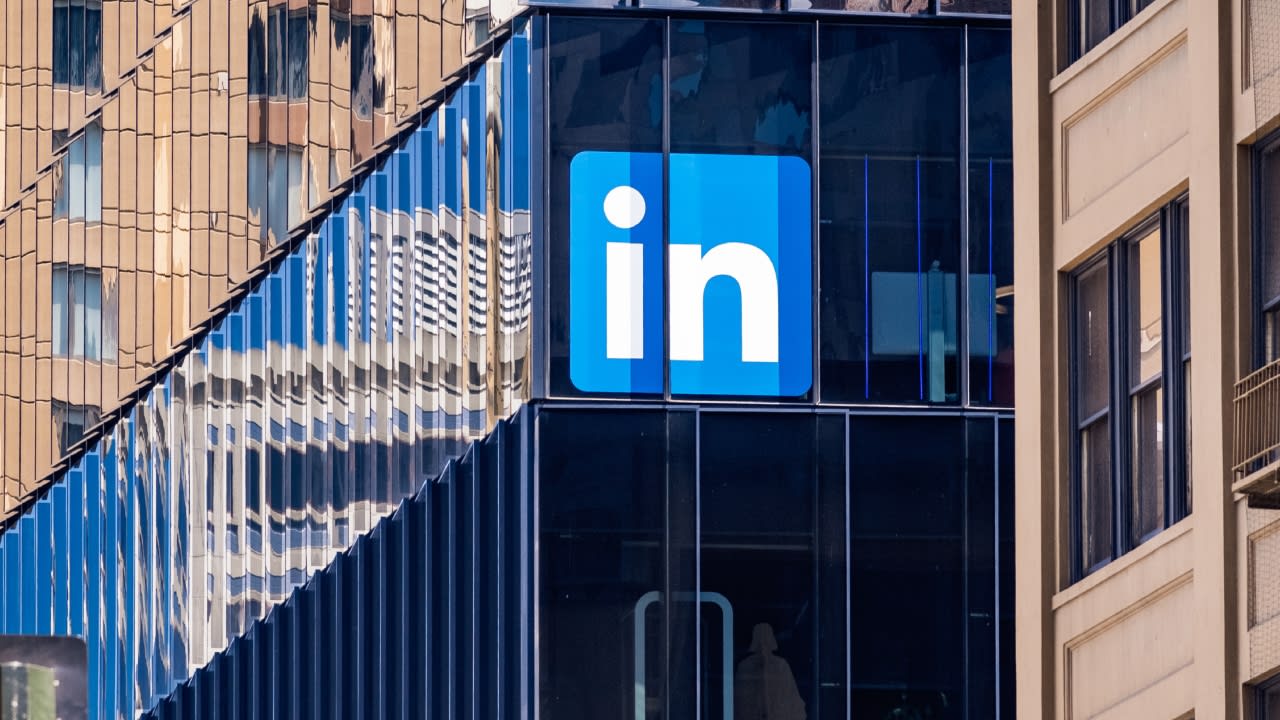 Josh Bersin weighs in on LinkedIn’s new Hiring Assistant tool