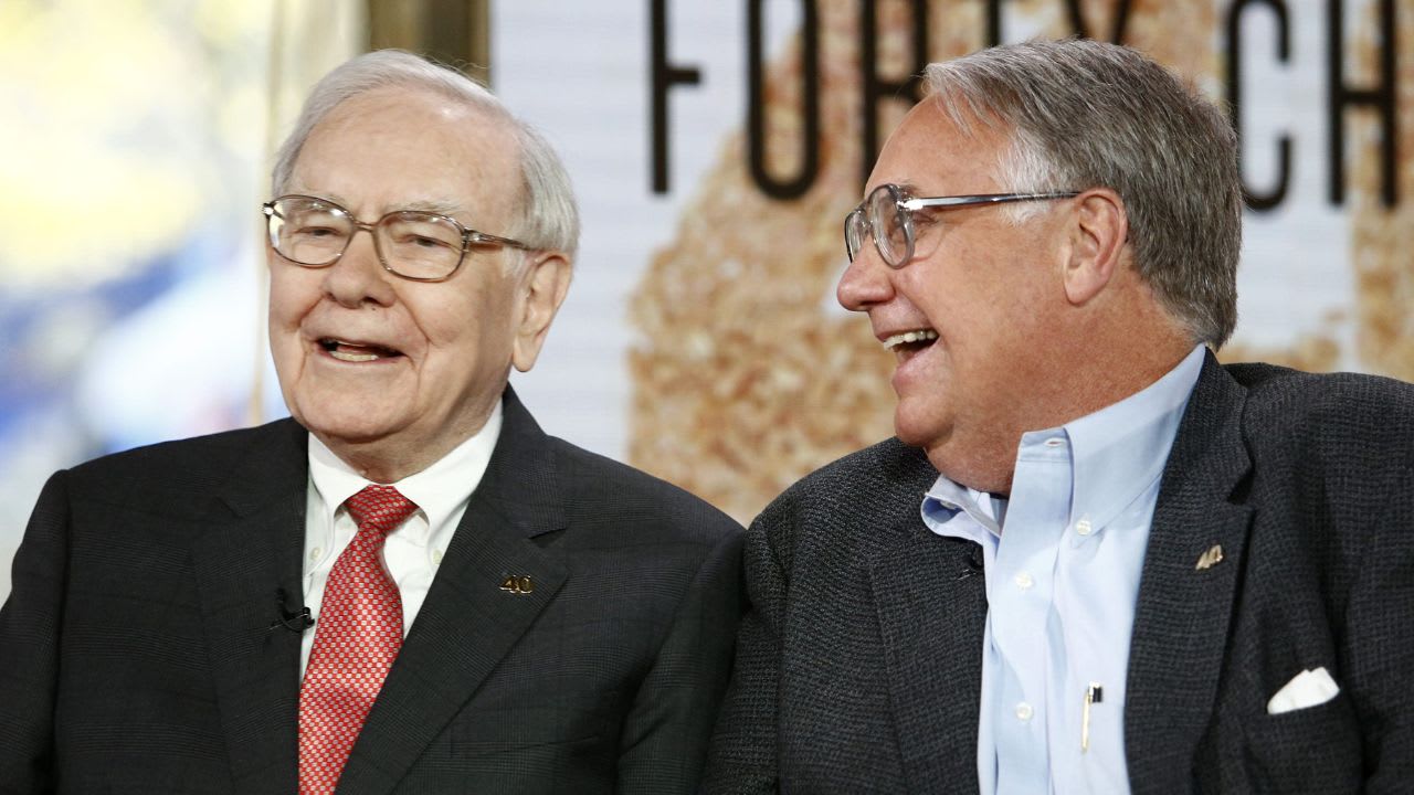 Why Warren Buffett didn’t choose his son as CEO of Berkshire Hathaway