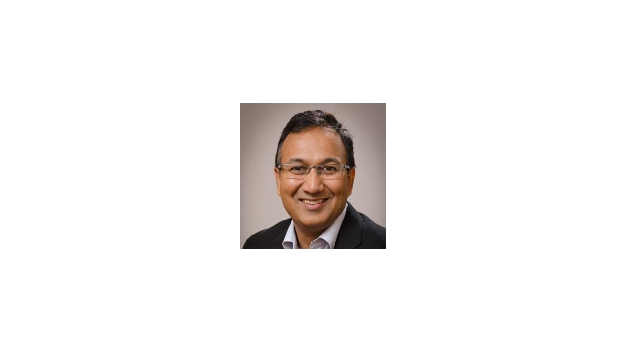 Author Sajid Iqbal — People Matters