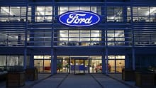 Ford to add 500 jobs at Chicago factories, make job cuts overseas