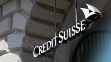 Credit Suisse drops senior executives after losses