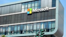 Microsoft to reopen select US facilities fully