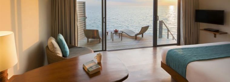 MALDIVES | Malé du Nord - Centara Ras Fushi - Pieds dans l'eau 4* dès 1989 € / personne