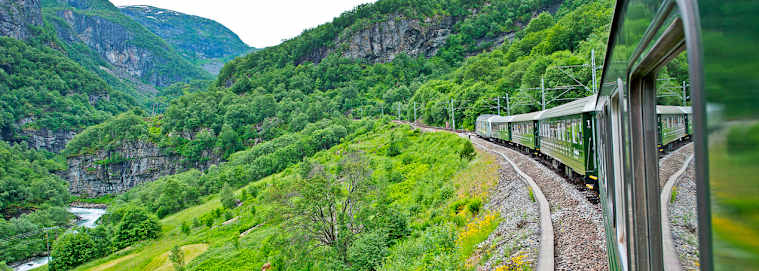 NORVÈGE | Oslo - Croisière Côtière & Fjords de Norvège dès 2609 € / personne