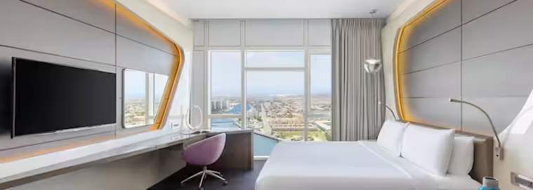 EMIRATS ARABES UNIS | Dubaï - V Hotel Dubai, Curio Collection by Hilton avec activités incluses 5* à partir de 1098 € / chambre