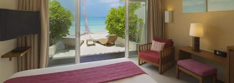 MALDIVES | Malé du Nord - Centara Ras Fushi - Pieds dans le sable 4* dès 1769 € / personne