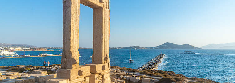 LES CYCLADES | De Mykonos à Santorin - Première Évasion dans les Cyclades : Mykonos, Naxos & Santorin 3* dès 749 € / personne
