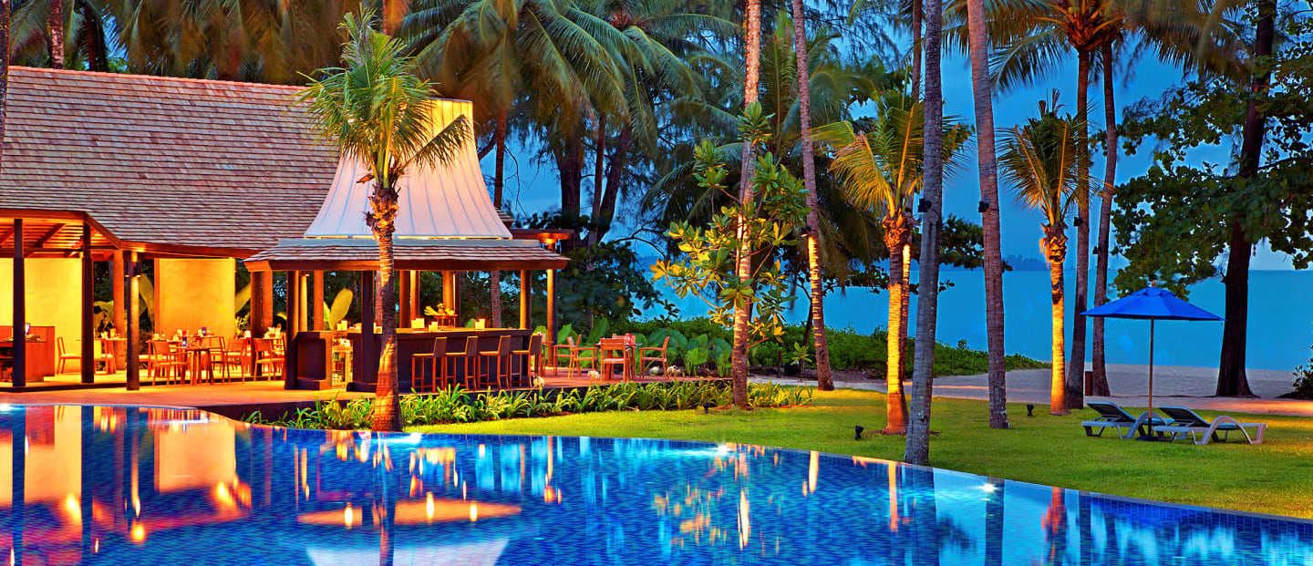 Outrigger Khao Lak Resort 5*