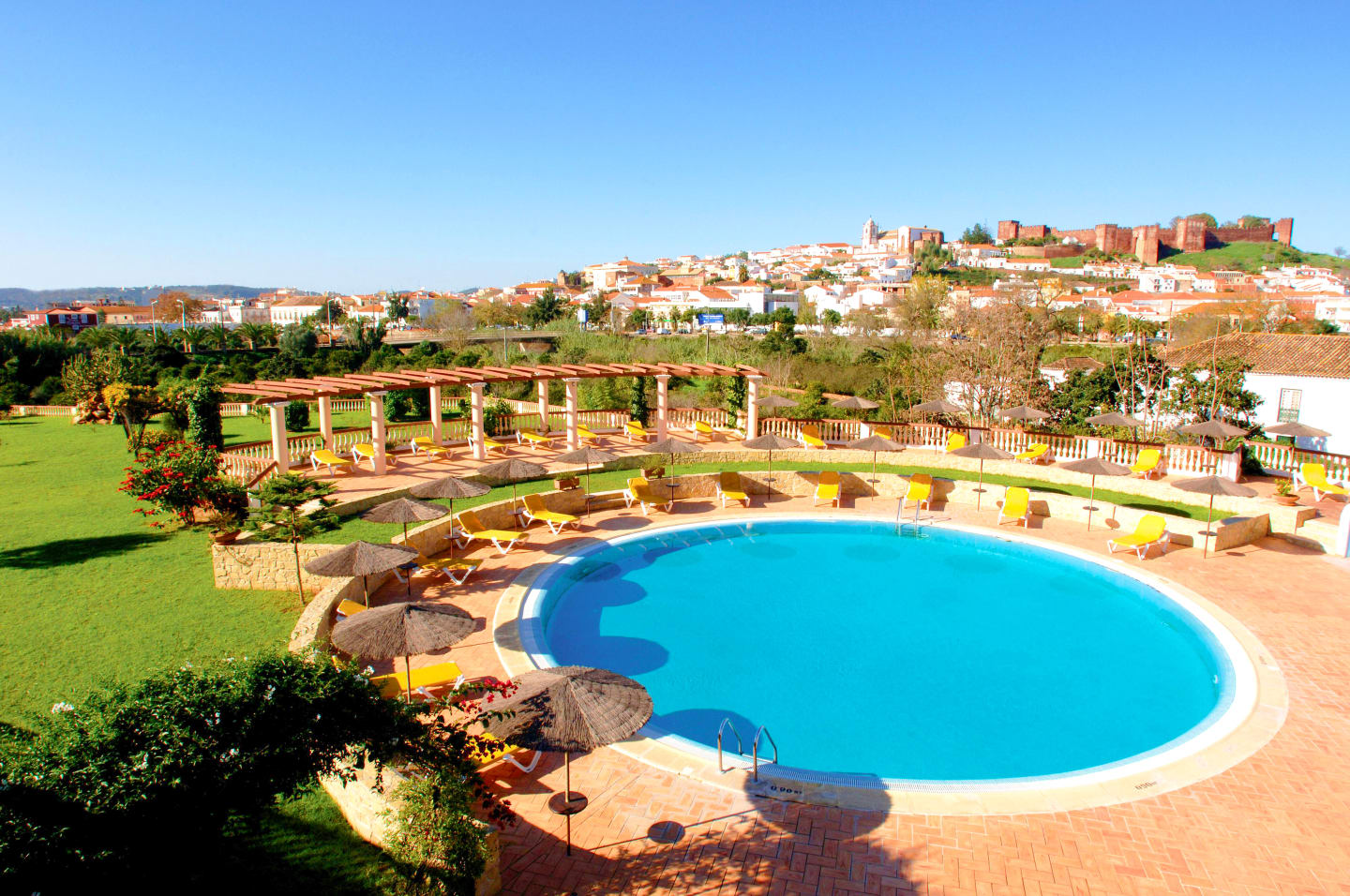 Colina Dos Mouros 3*