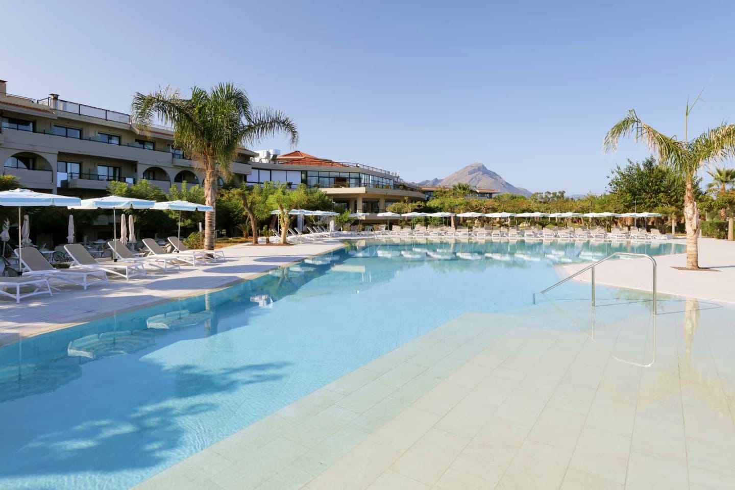 Grand Palladium Sicilia Resort & Spa 5*