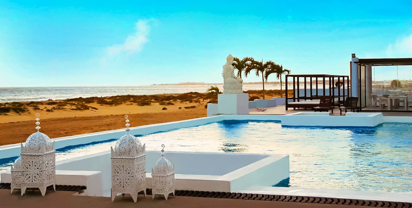 Hotel Livvo Budha Beach 4*