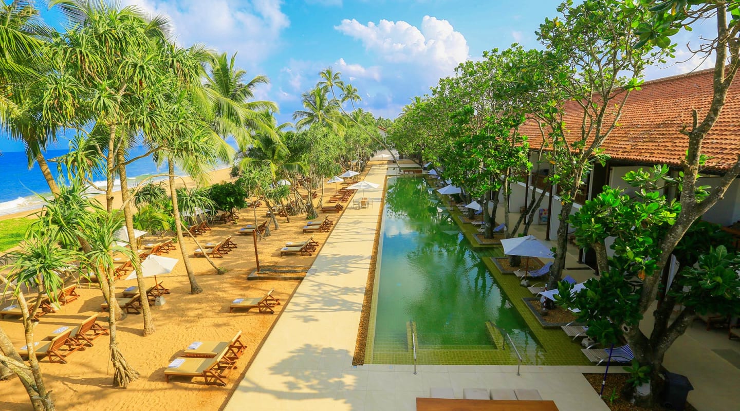 Pandanus Beach Resort & Spa 5*