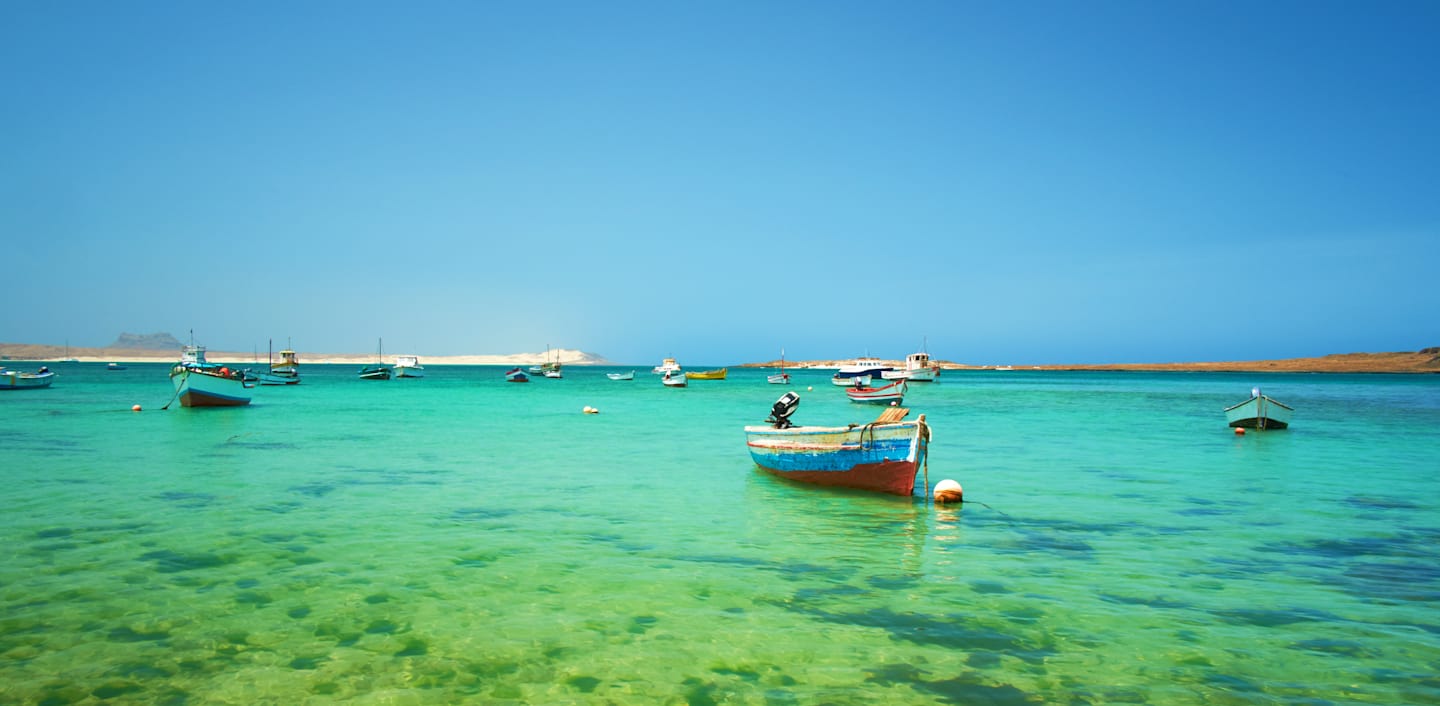 Oasis White Hotel 4*