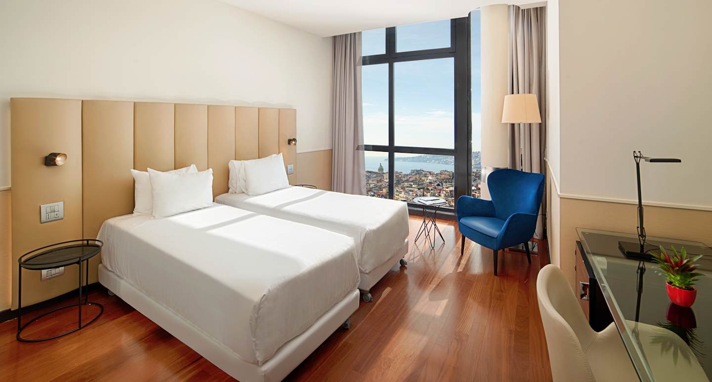 Nh Napoli Panorama 4*