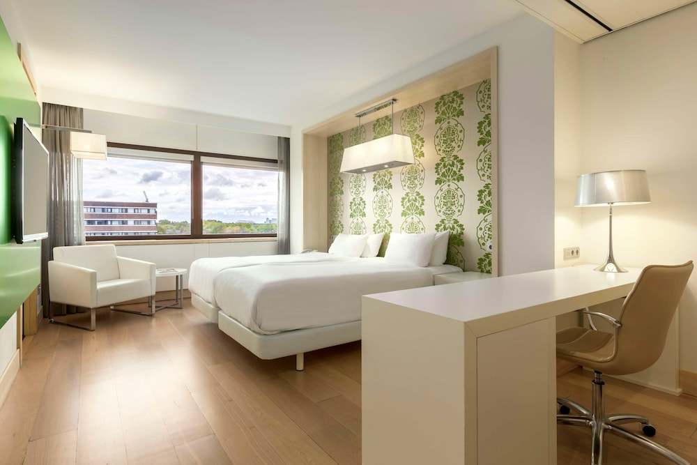 Nh Amsterdam Zuid 4*