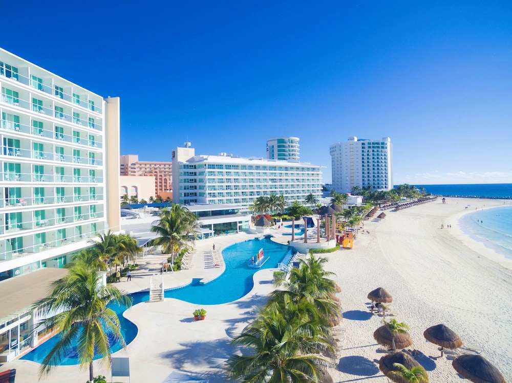 Krystal Cancún 4*