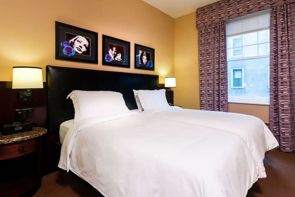 Washington Square Hotel 4*