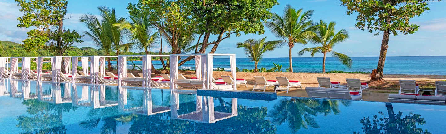 Avani+ Barbarons Seychelles 4*