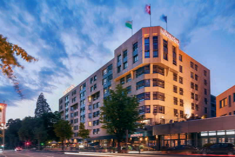 Mövenpick Lausanne 4*