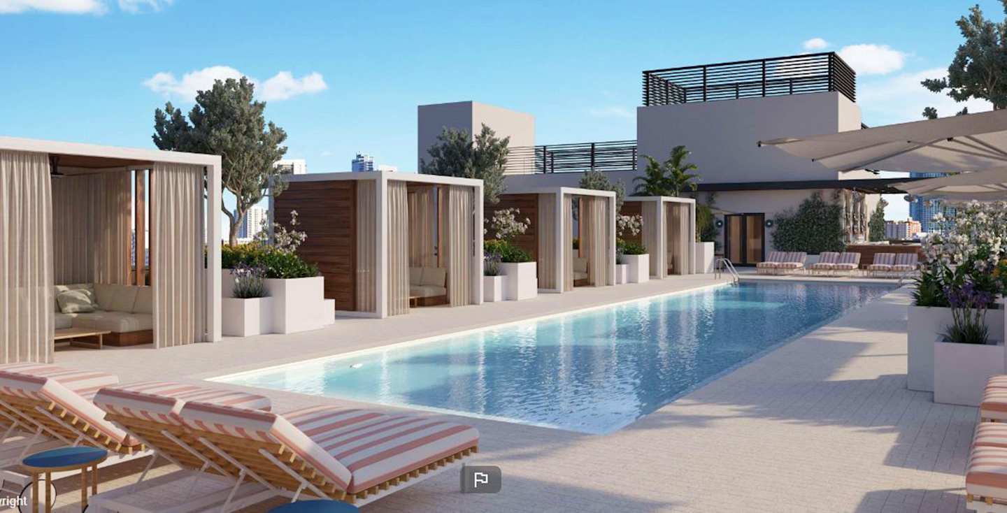 Arlo Wynwood 4*