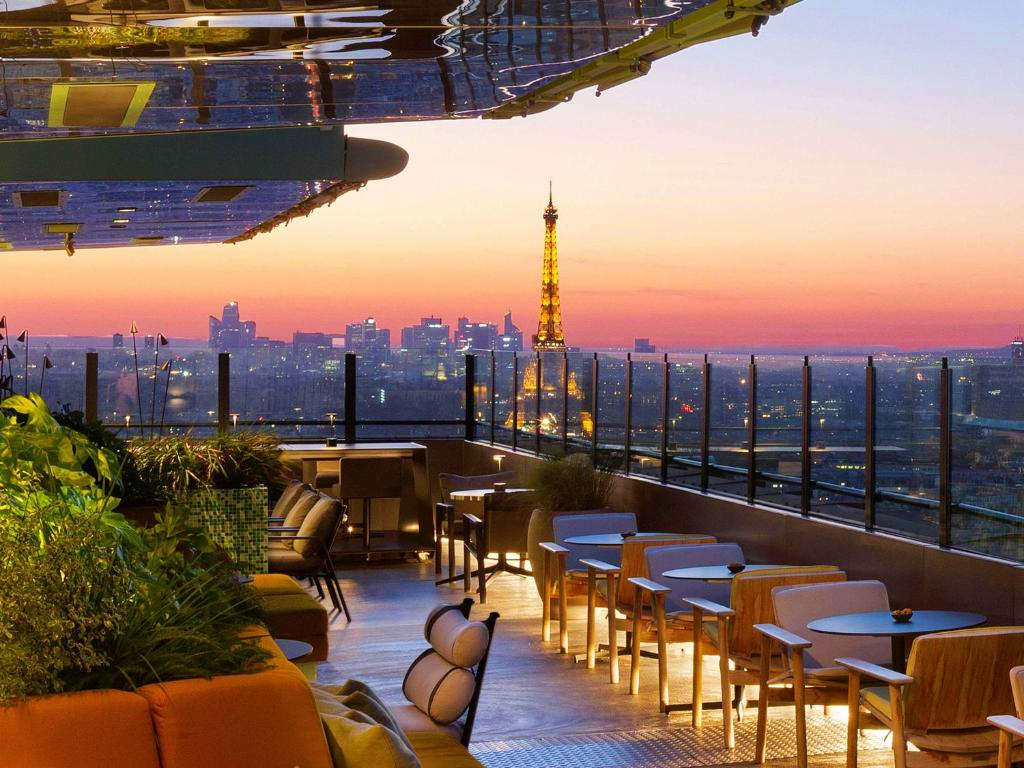 Pullman Paris Montparnasse 4*