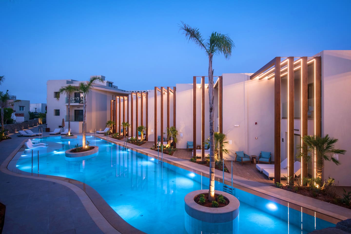 Noble Hotel Suites - Adults Only 5*