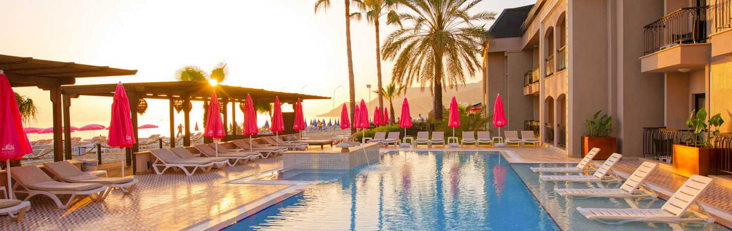 Alaaddin Beach Hotel - Adult Only 4*