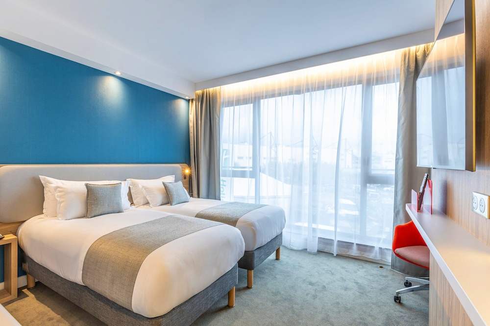 Holiday Inn Express Ajaccio 3*