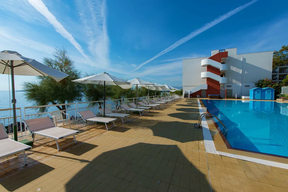 Splendid Hotel La Torre 4*