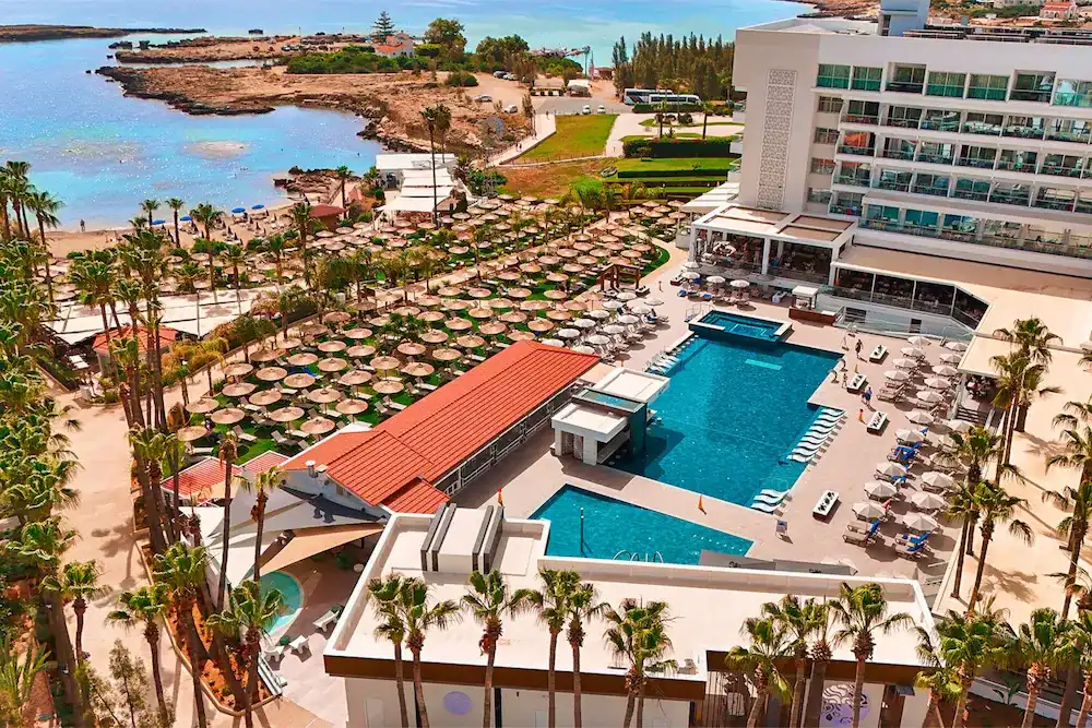 Cavo Maris Beach Hotel 4*