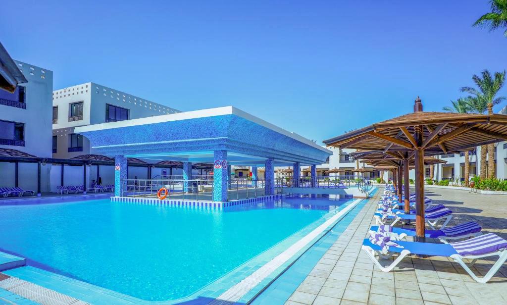 Blend Club Aqua Resort 4*